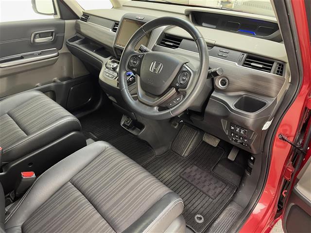 フリードハイブリッド ハイブリッド・EX 純正メモリナビ(CD/DVD/SD/Bluetooth/フルセグ) バックカメラ 両側パワースライドドア 前後ドライブレコーダー ハーフレザーシート シートヒーター 純正15インチアルミホイール(15枚目)