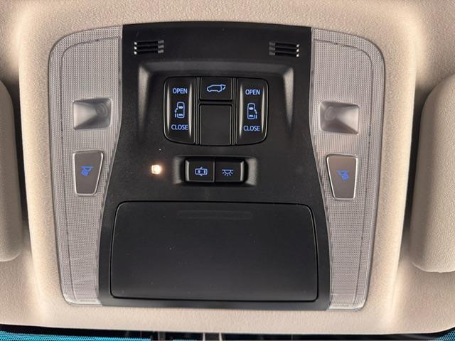 ヴェルファイア 2.5Z Gエディション 純正ナビ フルセグ CD DVD BT MSV USB AUX JBLプレミアムサウンド 純正フリップダウンモニター クルーズコントロール クリアランスソナー パーキングアシスト パワーバックドア(13枚目)