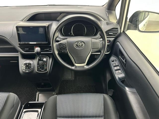 ヴォクシー ZS 煌 社外9インチナビ フルセグ CD DVD BT MSV バックカメラ 両側パワースライドドア ALPINEフリップダウンモニター 社外ドライブレコーダー ETC LEDヘッドライト フォグライト(16枚目)