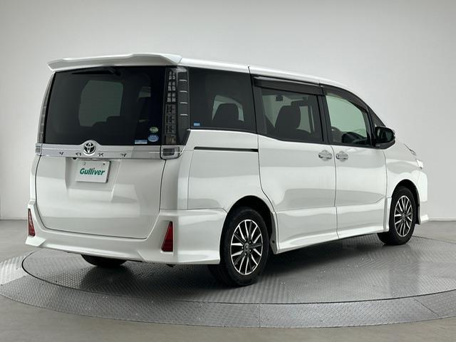 ヴォクシー ZS 煌 社外9インチナビ フルセグ CD DVD BT MSV バックカメラ 両側パワースライドドア ALPINEフリップダウンモニター 社外ドライブレコーダー ETC LEDヘッドライト フォグライト(28枚目)