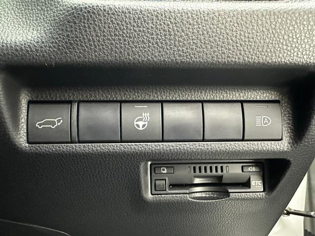 RAV4 G Zパッケージ 純正9インチナビ フルセグ CD DVD BT MSV HDMI バックカメラ ビルトインETC パワーバックドア TRDエアロ レーダークルーズコントロール プリクラッシュセーフティー デジミラー(8枚目)