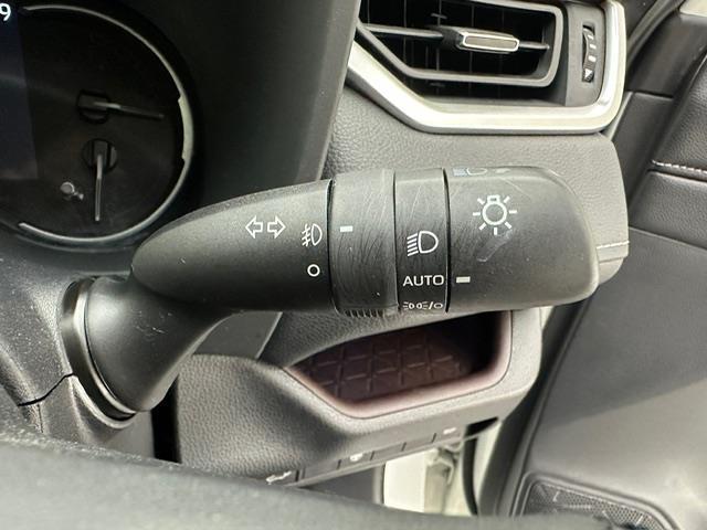 RAV4 G Zパッケージ 純正9インチナビ フルセグ CD DVD BT MSV HDMI バックカメラ ビルトインETC パワーバックドア TRDエアロ レーダークルーズコントロール プリクラッシュセーフティー デジミラー(16枚目)