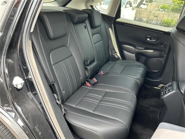 ZR-V e:HEV Z ホンダセンシング BOSEプレミアムサウンド アダプティブクルコン ホンダコネクトナビ マルチビューカメラ フルセグ パワーシート シートヒーター パワーバックドア 純正18インチAW ワイヤレス充電(21枚目)