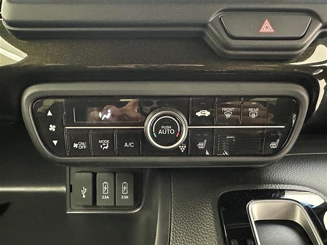 Ｎ－ＢＯＸカスタム Ｇ・Ｌホンダセンシング　純正ＳＤナビバックカメラビルドインＥＴＣシートヒーター片側パワースライドドア衝突軽減ブレーキレーンキープアシスト追従クルーズコントロール前方ドライブレコーダー純正１４インチアルミホイール（10枚目）