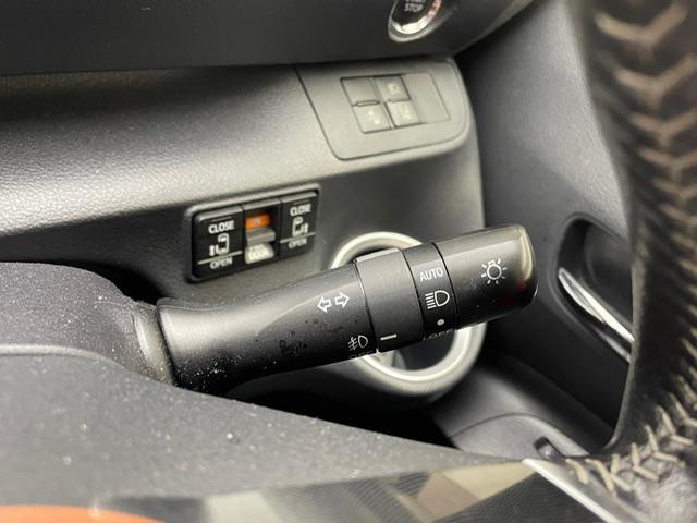 シエンタ G 純正ナビ ワンセグ CD DVD BT MSV AUX 両側パワースライドドア プリクラッシュセーフティー LDA ビルトインETC バックカメラ LEDヘッドライト フォグライト スマートキー(15枚目)