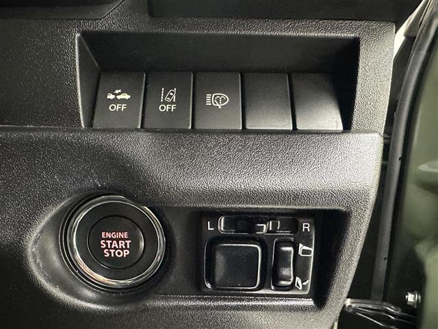 ジムニー XC 純メモリナビ 4WD 前後ドライブレコーダー ビルトインETC バックカメラ シートヒーター 純正ラバーマット 純正16インチアルミホイール 背面タイヤ ROSSOMODELOOマフラー 純正バイザー(12枚目)