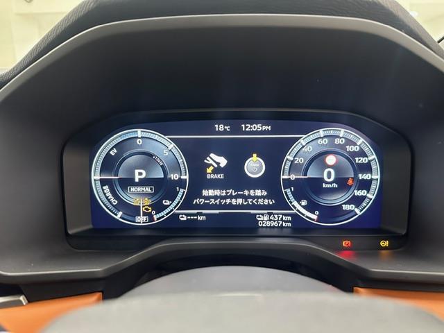 アウトランダーPHEV P 前後ドライブレコーダー 純正メモリナビ マイパイロット ワイヤレス充電 オートビーム アラウンドビュー コーナーセンサー シートヒーター LEDヘッドライト Aapple car play 4WD(2枚目)