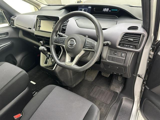 セレナ Ｘ　純正ナビ　ＣＤ　ＳＤ　ＢＴ　フルセグＴＶ　両側スライドドア　ＥＴＣ　クルーズコントロール　衝突軽減ブレーキ　Ａストップ　スマーキー　プッシュスタート　フロアマット　ドアバイザー　Ｗエアバック（15枚目）