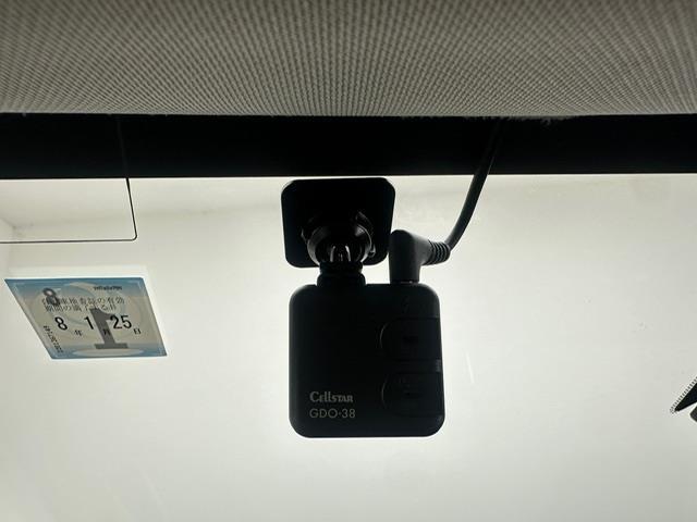 クロストレック リミテッド　純正１１．６インチナビ（ＦＭ・ＡＭ／ＢＴ／フルセグ／ｉＰｏｄ／ＡＵＸ）　バックカメラ　全方位カメラ　ＥＴＣ　社外ドラレコ前後　デジタルインナーミラー　純正ＡＷ１８インチ　純正フロアマット　ＡＶＨ（10枚目）