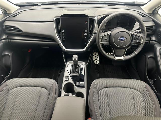 クロストレック リミテッド　純正１１．６インチナビ（ＦＭ・ＡＭ／ＢＴ／フルセグ／ｉＰｏｄ／ＡＵＸ）　バックカメラ　全方位カメラ　ＥＴＣ　社外ドラレコ前後　デジタルインナーミラー　純正ＡＷ１８インチ　純正フロアマット　ＡＶＨ（16枚目）