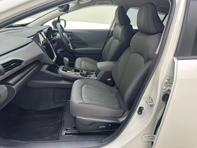 クロストレック リミテッド　純正１１．６インチナビ（ＦＭ・ＡＭ／ＢＴ／フルセグ／ｉＰｏｄ／ＡＵＸ）　バックカメラ　全方位カメラ　ＥＴＣ　社外ドラレコ前後　デジタルインナーミラー　純正ＡＷ１８インチ　純正フロアマット　ＡＶＨ（19枚目）