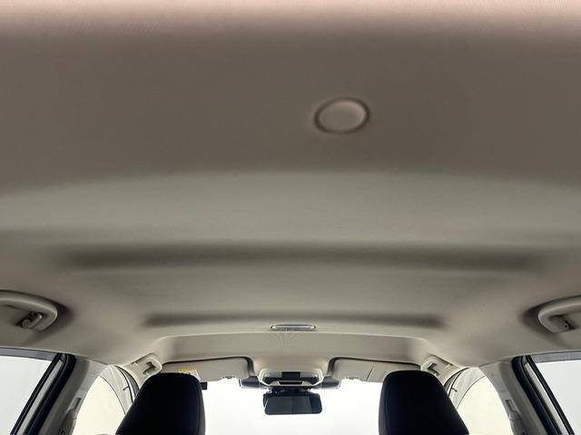 クロストレック リミテッド　純正１１．６インチナビ（ＦＭ・ＡＭ／ＢＴ／フルセグ／ｉＰｏｄ／ＡＵＸ）　バックカメラ　全方位カメラ　ＥＴＣ　社外ドラレコ前後　デジタルインナーミラー　純正ＡＷ１８インチ　純正フロアマット　ＡＶＨ（26枚目）