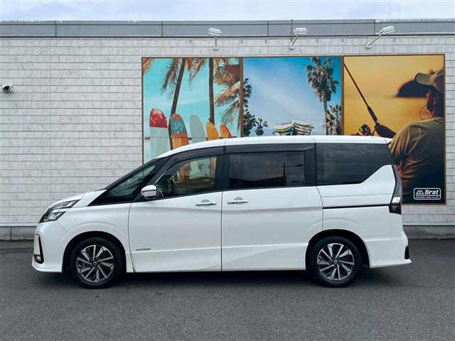 セレナ ハイウェイスター　Ｖ　前後ドライブレコーダー　両側パワースライド　アイストップ　プロパイロット　レーダークルーズコントロール　全方位カメラ　ケンウッドＳＤナビ　ＣＤ　ＵＳＢ　ワンセグ　Ｂｌｕｅｔｏｏｔｈ　純正フロアマット（4枚目）