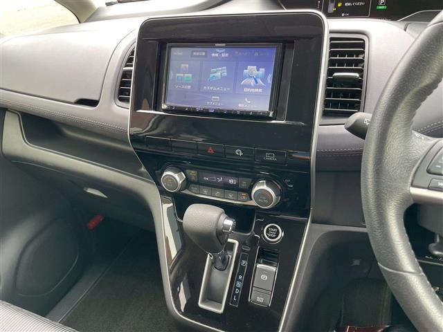 セレナ ハイウェイスター　Ｖ　前後ドライブレコーダー　両側パワースライド　アイストップ　プロパイロット　レーダークルーズコントロール　全方位カメラ　ケンウッドＳＤナビ　ＣＤ　ＵＳＢ　ワンセグ　Ｂｌｕｅｔｏｏｔｈ　純正フロアマット（37枚目）