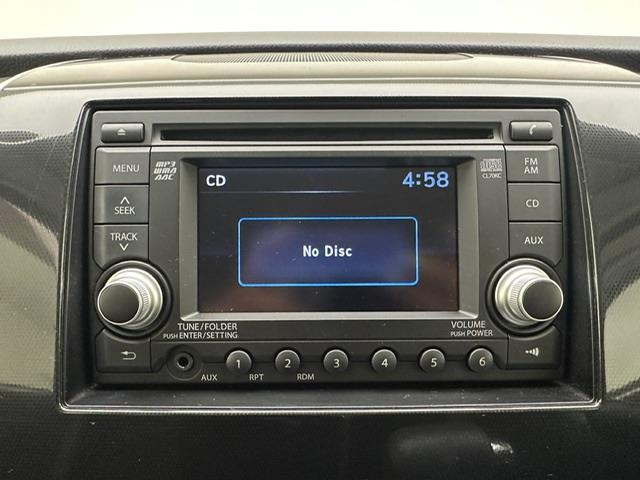 ワゴンＲ リミテッドＩＩ　純正モニター付きオーディオ　ＣＤ　ＦＭ　ＡＭ　バックカメラ　ＨＩＤヘッドライト　オートライト　純正フロアマット　ドアバイザー　シートヒーター　ＩＳＯＦＩＸ　スマートキー　スペアキー　プッシュスタート（4枚目）