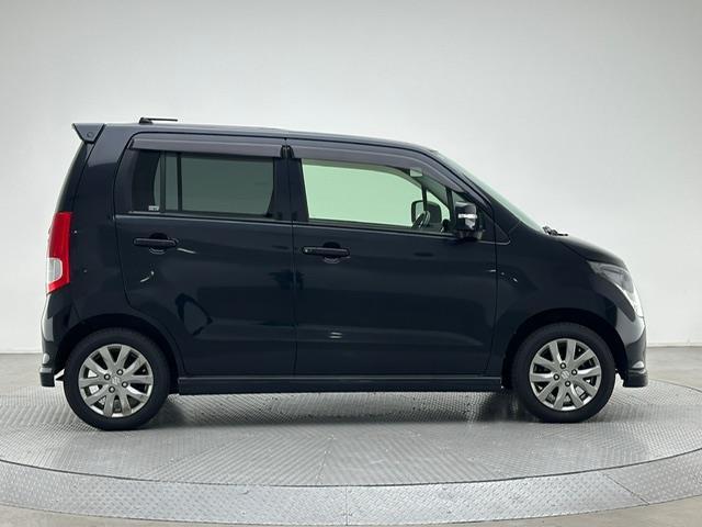 ワゴンＲ リミテッドＩＩ　純正モニター付きオーディオ　ＣＤ　ＦＭ　ＡＭ　バックカメラ　ＨＩＤヘッドライト　オートライト　純正フロアマット　ドアバイザー　シートヒーター　ＩＳＯＦＩＸ　スマートキー　スペアキー　プッシュスタート（23枚目）