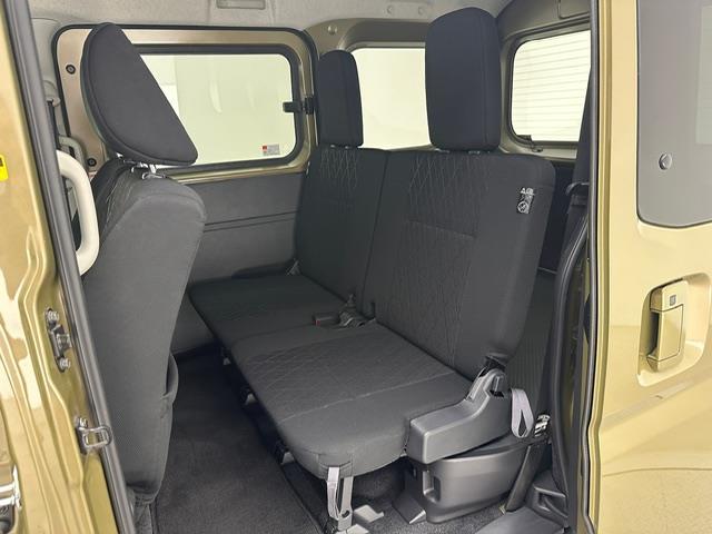 アトレー ＲＳ　両側パワースライドドア　レーダークルーズコントロール　衝突軽減ブレーキ　ＬＤＡ　ＥＴＣ　ＬＥＤヘッドライト　オートライト　フォグライト　社外１４インチアルミホイール　電動格納ミラー　スマートキー（19枚目）