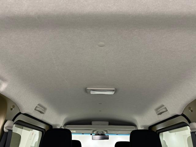 アトレー ＲＳ　両側パワースライドドア　レーダークルーズコントロール　衝突軽減ブレーキ　ＬＤＡ　ＥＴＣ　ＬＥＤヘッドライト　オートライト　フォグライト　社外１４インチアルミホイール　電動格納ミラー　スマートキー（20枚目）