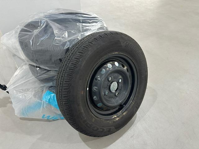 アトレー ＲＳ　両側パワースライドドア　レーダークルーズコントロール　衝突軽減ブレーキ　ＬＤＡ　ＥＴＣ　ＬＥＤヘッドライト　オートライト　フォグライト　社外１４インチアルミホイール　電動格納ミラー　スマートキー（30枚目）