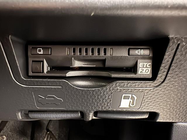 ルーミー カスタムG 純正SDナビ フルセグ CD DVD BT MSV 両側パワースライドドア レーダークルーズコントロール LKA 衝突軽減ブレーキ コーナーセンサー 電子パーキング HOLD LEDヘッドライト(8枚目)