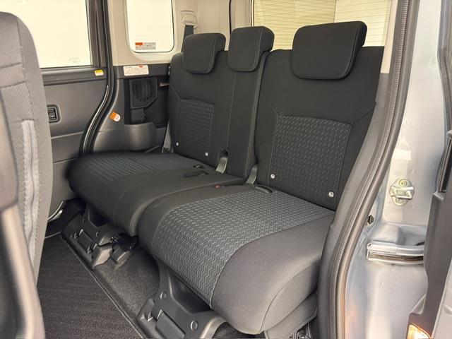 ルーミー カスタムG 純正SDナビ フルセグ CD DVD BT MSV 両側パワースライドドア レーダークルーズコントロール LKA 衝突軽減ブレーキ コーナーセンサー 電子パーキング HOLD LEDヘッドライト(19枚目)