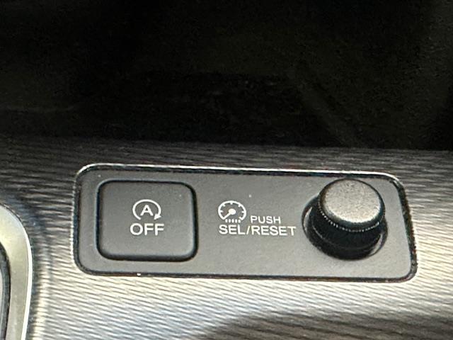 ステップワゴン モデューロX ホンダセンシング 純正SDナビ バックカメラ ビルトインETC ホンダセンシング レーンキープアシスト 追従クルーズコントロール 標識認識機能 両側パワースライドドア シートヒーター ハーフレザーシート スマートキー(11枚目)