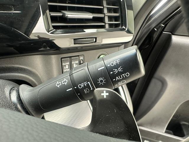 ステップワゴン モデューロX ホンダセンシング 純正SDナビ バックカメラ ビルトインETC ホンダセンシング レーンキープアシスト 追従クルーズコントロール 標識認識機能 両側パワースライドドア シートヒーター ハーフレザーシート スマートキー(16枚目)