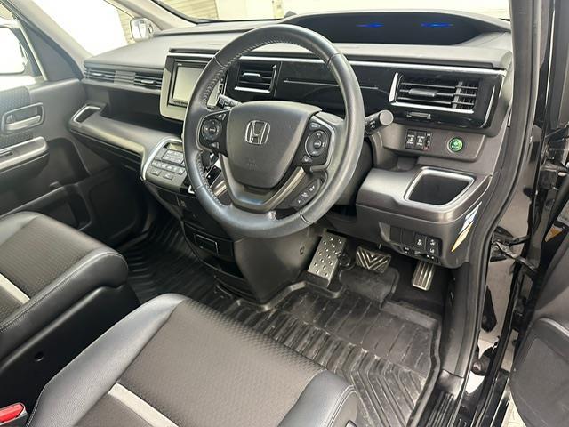 ステップワゴン モデューロX ホンダセンシング 純正SDナビ バックカメラ ビルトインETC ホンダセンシング レーンキープアシスト 追従クルーズコントロール 標識認識機能 両側パワースライドドア シートヒーター ハーフレザーシート スマートキー(19枚目)