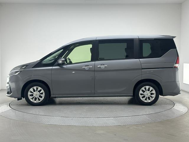 セレナ Ｓ　社外ＳＤナビ　アラウンドビューモニター　衝突軽減ブレーキ　オートクルーズコントロール　　社外ＥＴＣ　片側パワースライドドア　オートライト　オートハイビーム　ＬＥＤヘッドライト　プッシュスタート（32枚目）