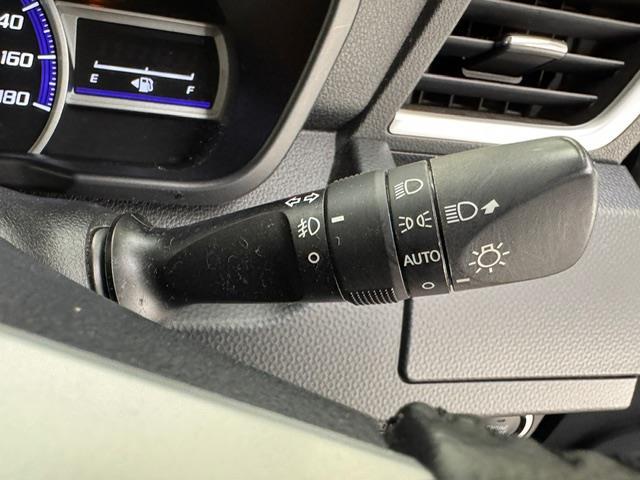 ルーミー カスタムG S 社外メモリナビ フルセグ CD DVD BT MSV 両側パワースライドドア バックカメラ 社外フリップダウンモニター クルーズコントロール PCS コーナーセンサー ETC ダウンサス シートヒータ(15枚目)