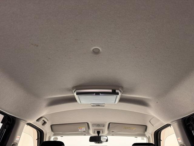 ルーミー カスタムG S 社外メモリナビ フルセグ CD DVD BT MSV 両側パワースライドドア バックカメラ 社外フリップダウンモニター クルーズコントロール PCS コーナーセンサー ETC ダウンサス シートヒータ(26枚目)