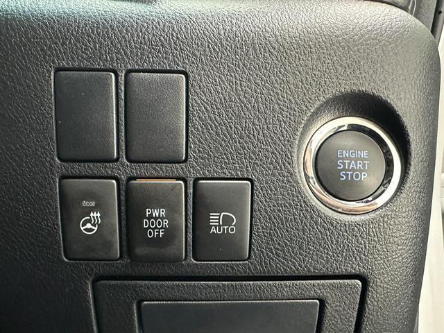 アルファード ２．５Ｓ　Ｃパッケージ　純正コネクトナビ　ＢＴ　ＵＳＢ　バックカメラ　ツインムーンルーフ　両側パワースライドドア　ＴＲＤエアロ　デジタルインナーミラー　レーダークルーズコントロール　クリアランスソナー　ＰＣＳ　ＬＴＡ　ＲＳＡ（9枚目）