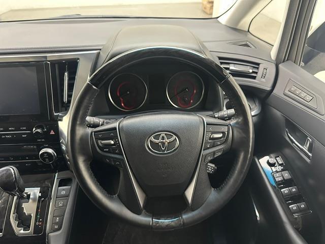 アルファード ２．５Ｓ　Ｃパッケージ　純正コネクトナビ　ＢＴ　ＵＳＢ　バックカメラ　ツインムーンルーフ　両側パワースライドドア　ＴＲＤエアロ　デジタルインナーミラー　レーダークルーズコントロール　クリアランスソナー　ＰＣＳ　ＬＴＡ　ＲＳＡ（42枚目）