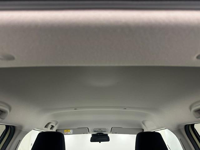 スイフト ハイブリッドＭＺ　純正ＤＡ　スマホ連携　ＵＳＢ　コーナーセンサー　アイドリングストップ　パドルシフト　シートヒーター　ＡＣＣ　ＢＳＭ　ＬＫＡ　ＰＣＳ　ＬＥＤヘッドライト　ＬＥＤフォグランプ　スペアキー×１　純正マット（21枚目）