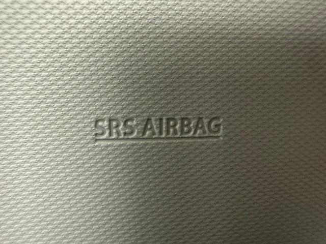 スイフト ハイブリッドＭＺ　純正ＤＡ　スマホ連携　ＵＳＢ　コーナーセンサー　アイドリングストップ　パドルシフト　シートヒーター　ＡＣＣ　ＢＳＭ　ＬＫＡ　ＰＣＳ　ＬＥＤヘッドライト　ＬＥＤフォグランプ　スペアキー×１　純正マット（23枚目）