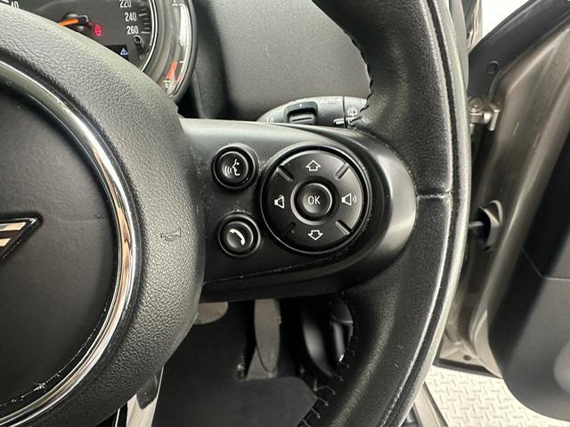 MINI クーパーD クロスオーバー 純正メモリナビ USB BT バックカメラ 純正ミラー一体型ETC レーダークルーズコントロール 衝突軽減ブレーキ レーンキープアシスト コーナーセンサー パワーバックドア LEDヘッド オートライト(15枚目)