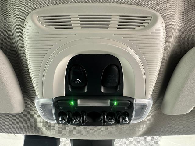 MINI クーパーD クロスオーバー 純正メモリナビ USB BT バックカメラ 純正ミラー一体型ETC レーダークルーズコントロール 衝突軽減ブレーキ レーンキープアシスト コーナーセンサー パワーバックドア LEDヘッド オートライト(24枚目)