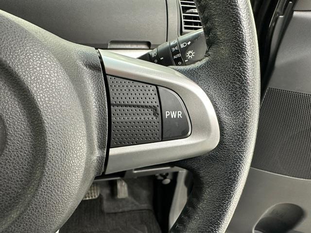 タント カスタムＲＳ　トップエディションＳＡＩＩＩ　社外ＳＤナビ　フルセグ　ＣＤ　ＤＶＤ　ＢＴ　ＭＳＶ　バックカメラ　両側パワースライドドア　ハーフレザーシート　シートヒーター　衝突軽減ブレーキ　レーンキープアシスト　コーナーセンサー　スマートキー（11枚目）