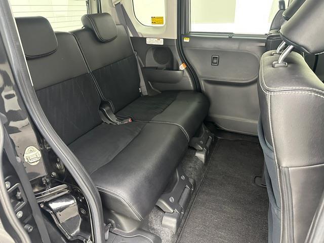 タント カスタムＲＳ　トップエディションＳＡＩＩＩ　社外ＳＤナビ　フルセグ　ＣＤ　ＤＶＤ　ＢＴ　ＭＳＶ　バックカメラ　両側パワースライドドア　ハーフレザーシート　シートヒーター　衝突軽減ブレーキ　レーンキープアシスト　コーナーセンサー　スマートキー（19枚目）