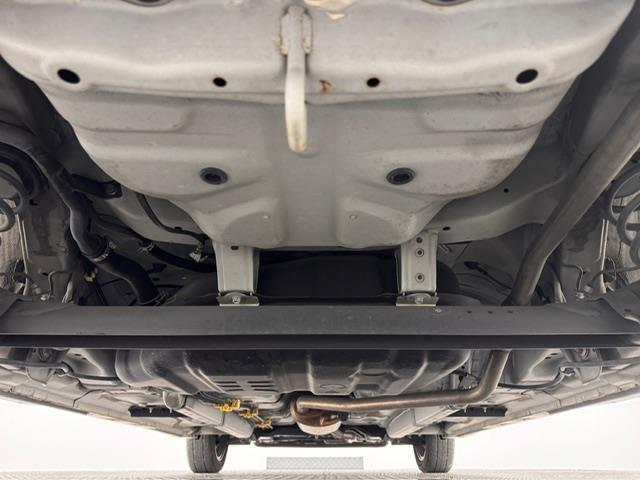 タント カスタムＸ　トップエディションリミテッドＳＡＩＩＩ　両側パワースライドドア　衝突軽減ブレーキ　コーナーセンサー　ＬＥＤヘッドライト　オートライト　オートハイビーム　ＬＥＤフォグライト　ハーフレザーシート　シートヒーター　アイドリングストップ　スマキー（28枚目）