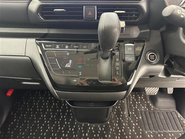 ルークス ハイウェイスター Gターボプロパイロットエディション 純正ディスプレイオーディオ(BT、HDMI、カープレイ) 全方位カメラ デジタルインナーミラー 両側パワースライドドア プロパイロット 電子パーキング ブレーキホールド オートライト ターボ過給機(6枚目)