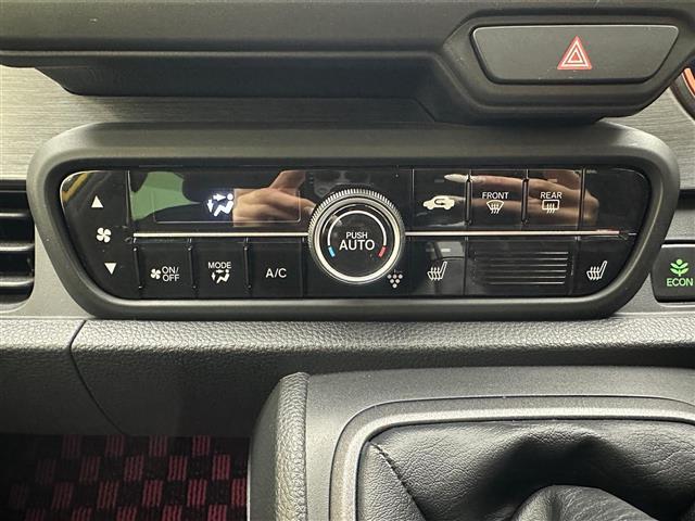 N-ONE RS 社外ナビ(CD、DVD、BT、フルセグTV)バックカメラ クルーズコントロール シートヒーター オートライト LEDヘッドライト 純正15インチアルミホイール 社外フロアマット オートブレーキホールド(7枚目)