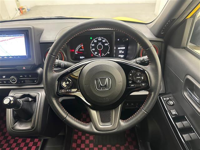 N-ONE RS 社外ナビ(CD、DVD、BT、フルセグTV)バックカメラ クルーズコントロール シートヒーター オートライト LEDヘッドライト 純正15インチアルミホイール 社外フロアマット オートブレーキホールド(34枚目)