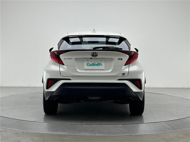 Ｃ－ＨＲ Ｓ　ＧＲスポーツ　純正ディスプレイオーディオ（ＵＳＢ／フルセグ／Ｂｌｕｅｔｏｏｔｈ／Ｍｉｒａｃａｓｔ）　全方位カメラ　ハーフレザーシート　シートヒーター（Ｄ＋Ｎ席）　純正１９インチアルミホイール　純正フロアマット（36枚目）
