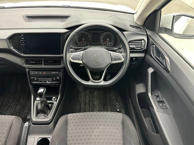 T-クロス TSI アクティブ 純正メモリナビ 純正ディスプレイオーディオ 前後ドライブレコーダー バックカメラ BSM 前後コーナーセンサー 追従クルーズコントロール ビルトインETC2.0 アイドリングストップ オートライト(3枚目)