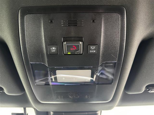 ＵＸ ＵＸ２５０ｈ　バージョンＣ　純正メーカーＯＰナビ　全方位カメラ　社外前後ドライブレコーダー　追従クルーズコントロール　パドルシフト　オートホールド付電子パーキングブレーキ　ハンドルヒーター　パワーシート　シートヒーター　ＥＴＣ（17枚目）