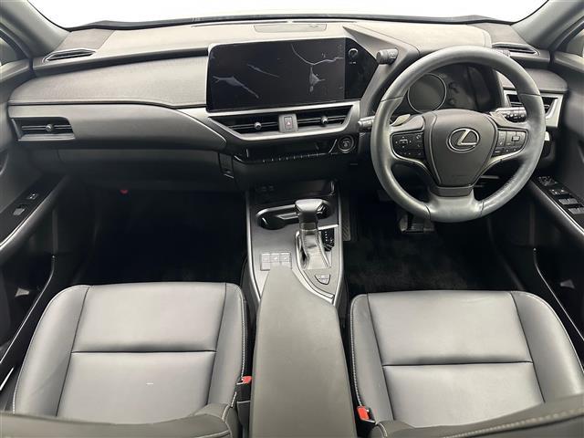 ＵＸ ＵＸ２５０ｈ　バージョンＣ　純正メーカーＯＰナビ　全方位カメラ　社外前後ドライブレコーダー　追従クルーズコントロール　パドルシフト　オートホールド付電子パーキングブレーキ　ハンドルヒーター　パワーシート　シートヒーター　ＥＴＣ（21枚目）