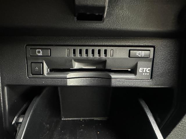 アルファード ２．５Ｓ　タイプゴールドＩＩＩ　純正ＤＡ・ナビ（ＡＭ／ＦＭ・ＤＶＤ・ＢＴ・フルセグ・Ｍｉｒａｃａｓｔ）バックカメラ　両側パワースライドドア　サンルーフ　パワーバックドア　フリップダウンモニター　追従式クルーズコントロール　ＥＴＣ（12枚目）