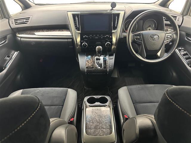 アルファード ２．５Ｓ　タイプゴールドＩＩＩ　純正ＤＡ・ナビ（ＡＭ／ＦＭ・ＤＶＤ・ＢＴ・フルセグ・Ｍｉｒａｃａｓｔ）バックカメラ　両側パワースライドドア　サンルーフ　パワーバックドア　フリップダウンモニター　追従式クルーズコントロール　ＥＴＣ（15枚目）