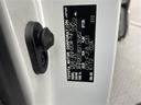 ２．４Ｚ　社外ＨＤＤナビＢカメラビルドインＥＴＣ社外フリップダウンモニター両側パワースライドドアＨＩＤヘッドライトフォグランプオートライト純正１８インチアルミホイール純正マットコーナーセンサースマートキー（32枚目）